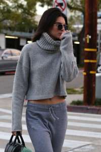 Kendall-Jenner--Out-in-West-Hollywood--14